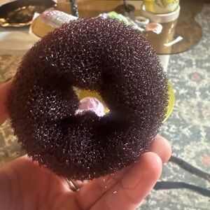 Elegant Brown Hair Donut Bun Maker